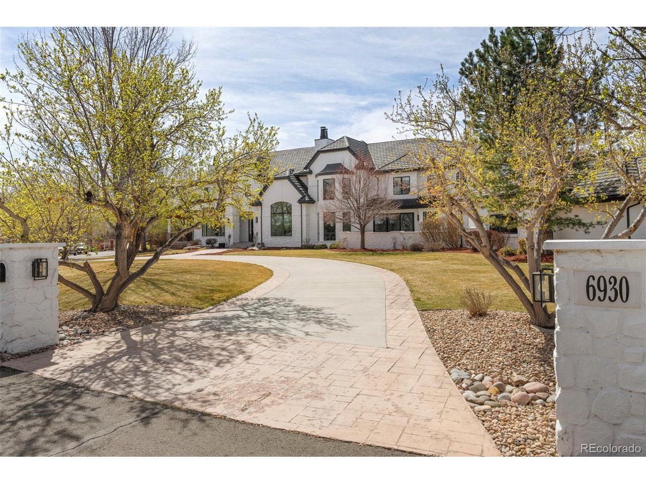 Photo of 6930 S Polo Ridge Dr Littleton CO 80128