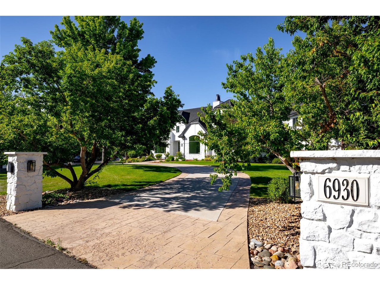Photo of 6930 S Polo Ridge Dr Littleton CO 80128