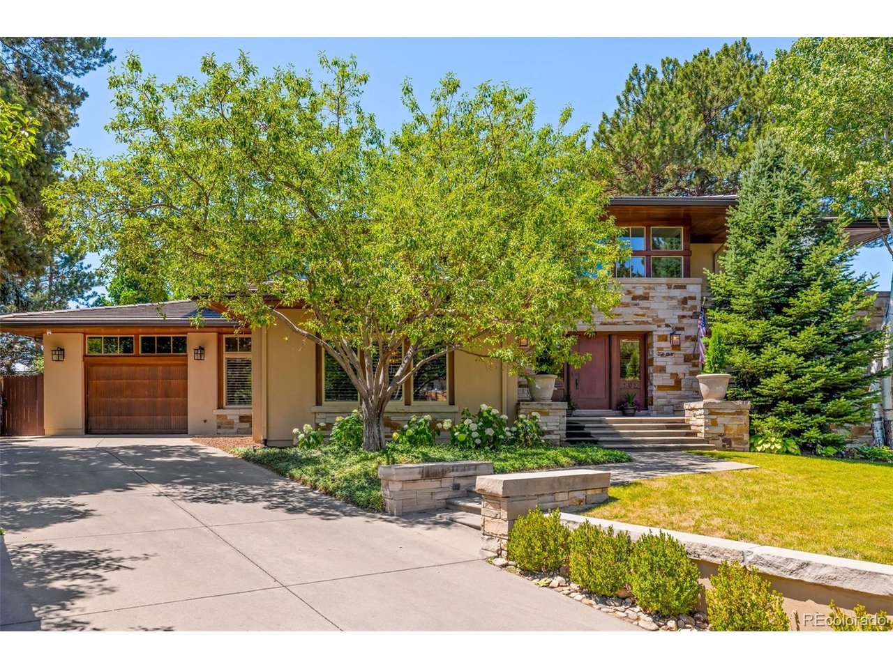 Photo of 101 S Ash St Denver CO 80246