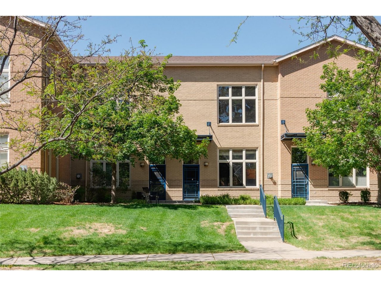 Photo of 275 Rampart Way #208 Denver CO 80230
