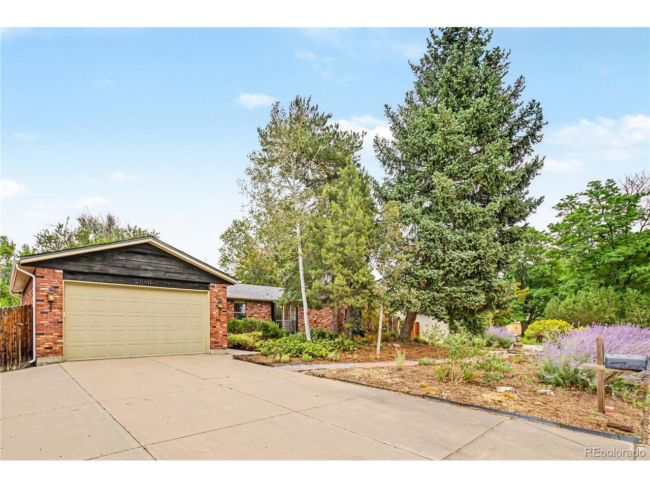 Photo of 11811 E Arkansas Ave Aurora CO 80012