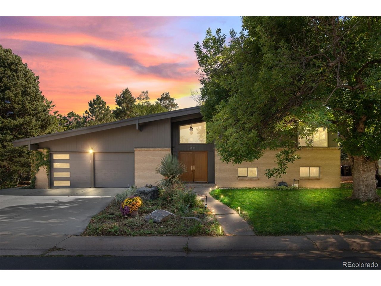 Photo of 6530 E Colorado Dr Denver CO 80224