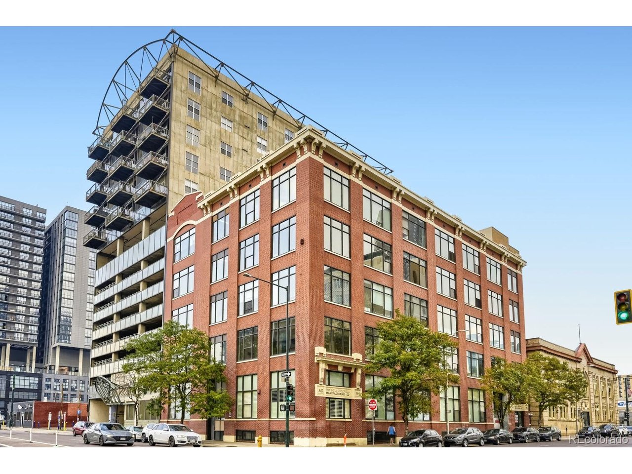 Photo of 2000 Arapahoe St #202 Denver CO 80205