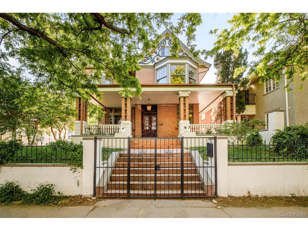 Photo of 929 N Pearl St Denver CO 80203