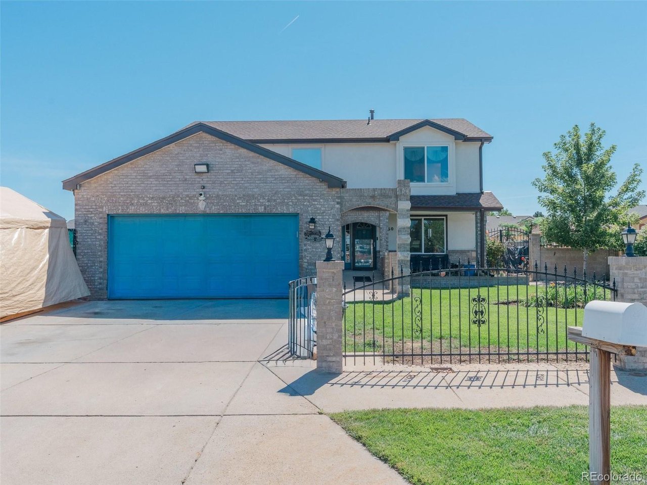 Photo of 4860 Crown Blvd Denver CO 80239