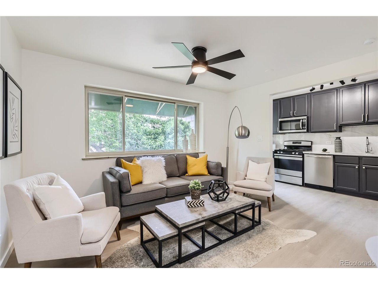 Photo of 2100 N Franklin St #20 Denver CO 80205