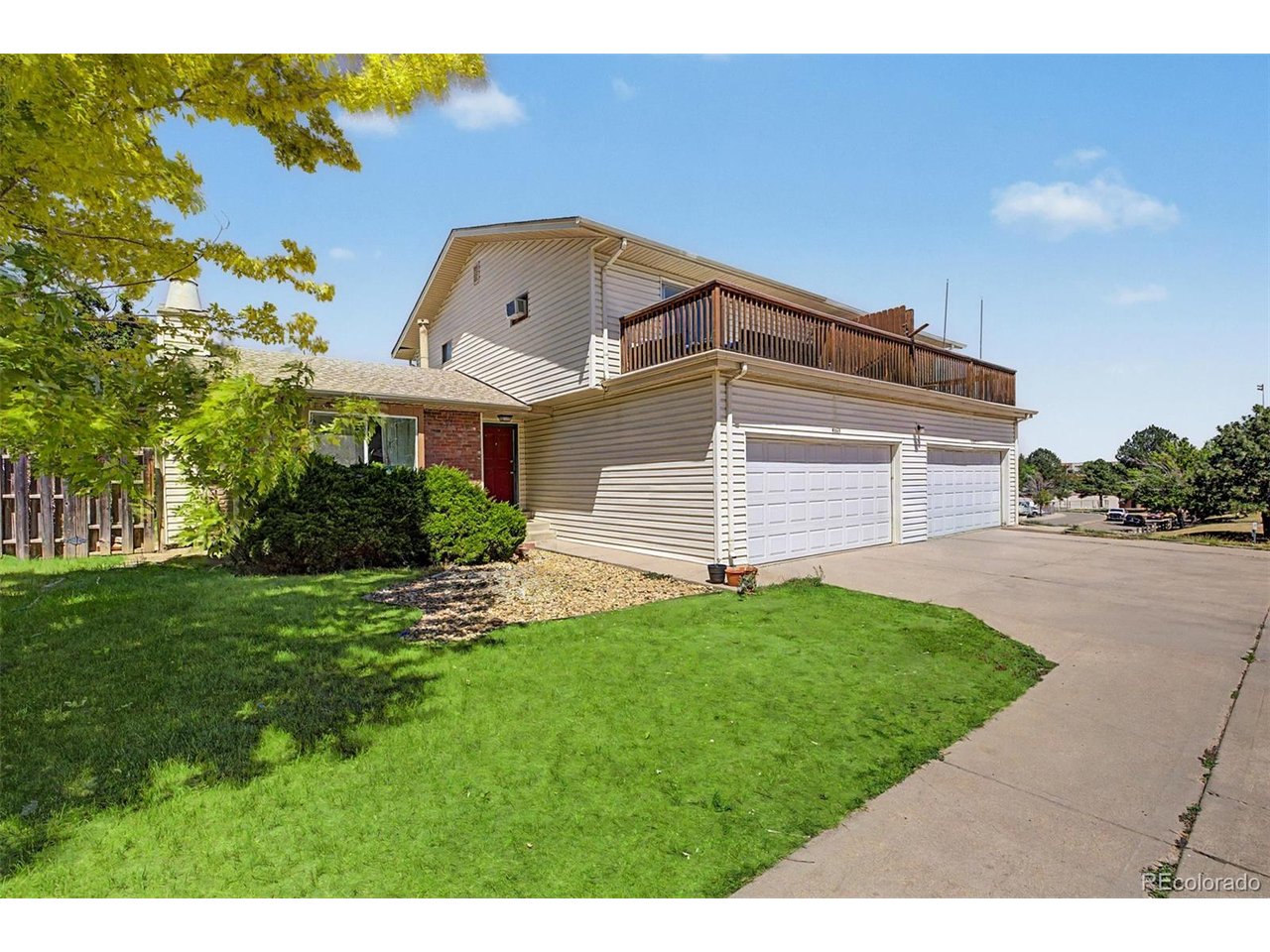 Photo of 9065 E Chenango Ave Englewood CO 80111