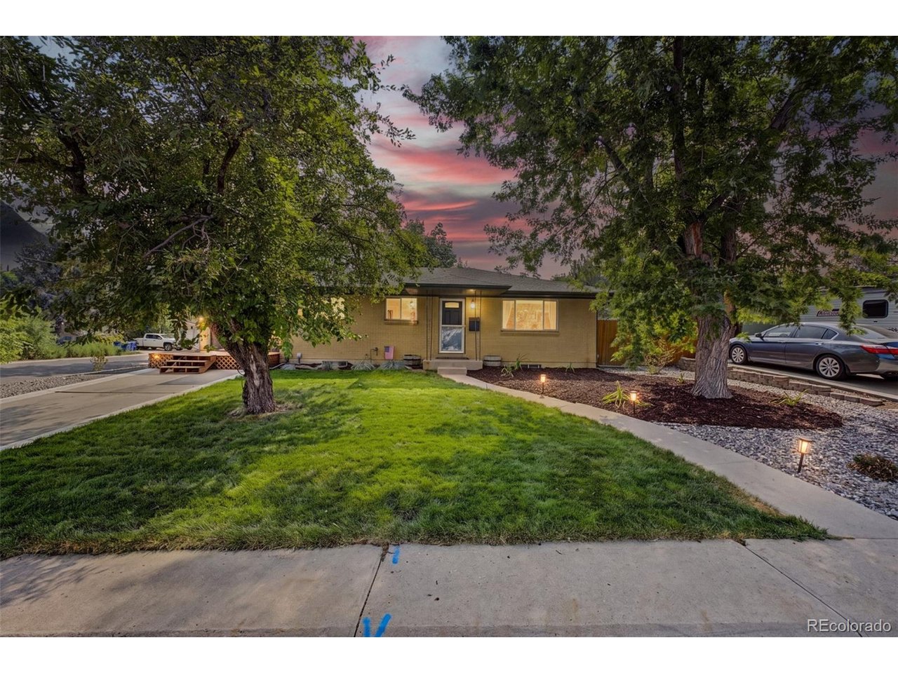 Photo of 6510 S Cedar St Littleton CO 80120