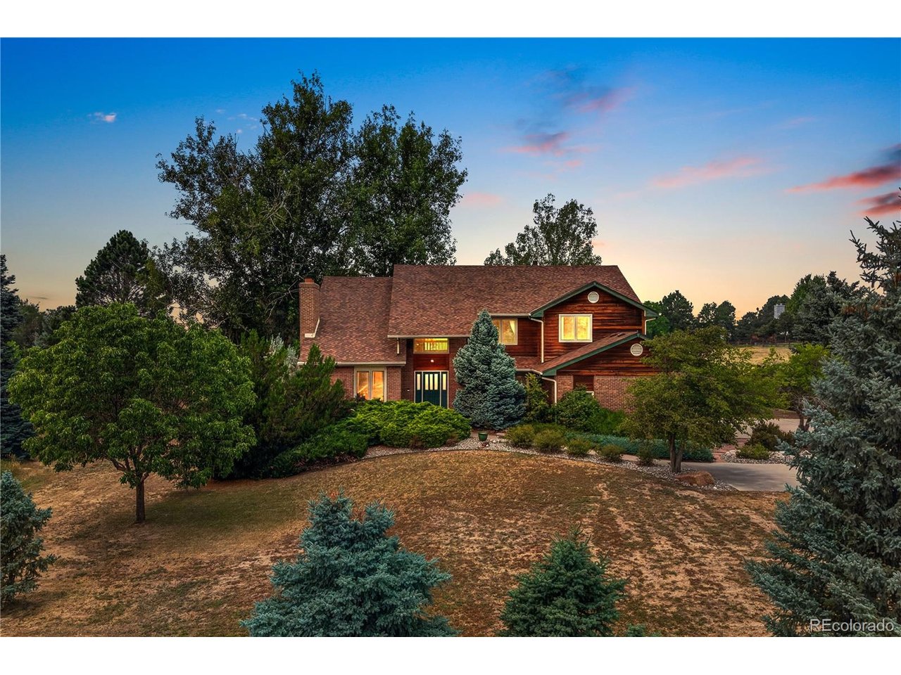 Photo of 7129 S Chapparal Cir Aurora CO 80016
