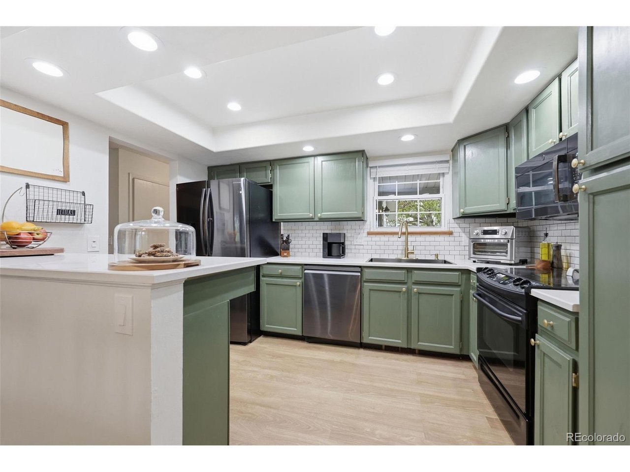 Photo of 2598 S Vaughn Way #B Aurora CO 80014