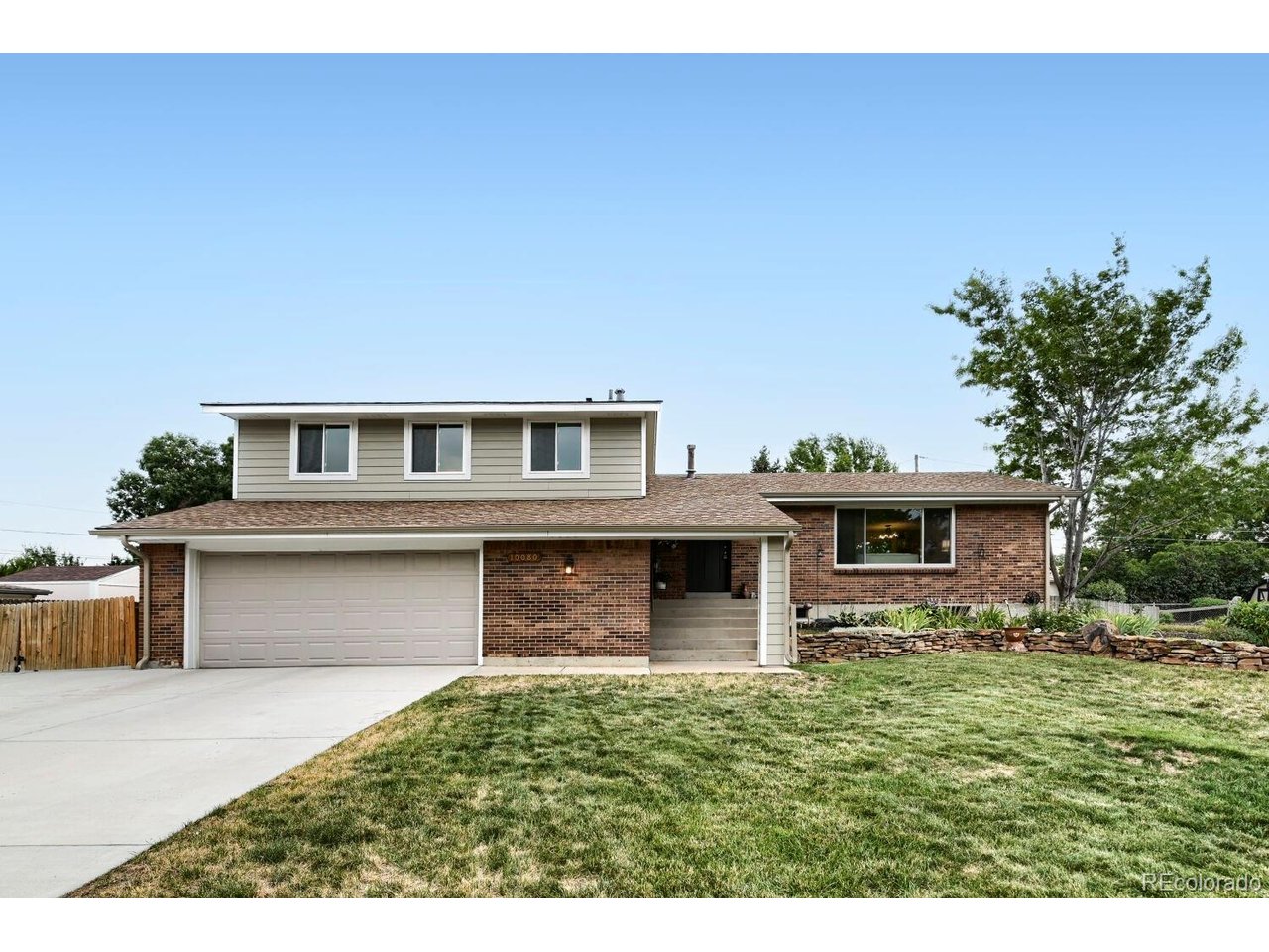 Photo of 10080 W Warren Dr Lakewood CO 80227