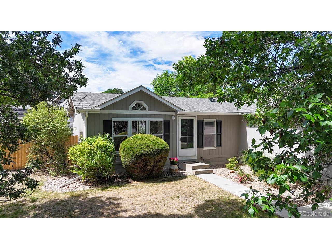 Photo of 5741 S Quemoy Cir Centennial CO 80015