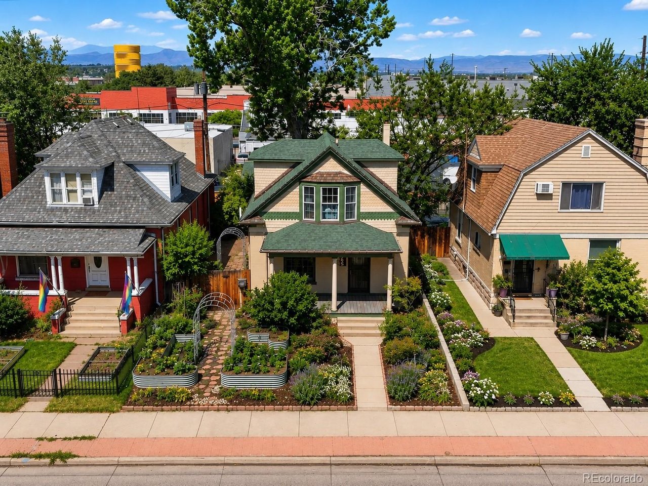 Photo of 565 S Lincoln St Denver CO 80209