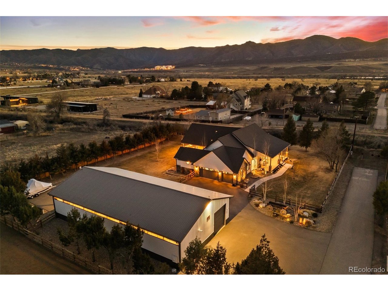 Photo of 9498 Wagonwheel Dr Littleton CO 80125