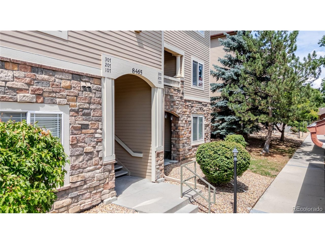 Photo of 8465 S Holland Way #205 Littleton CO 80128