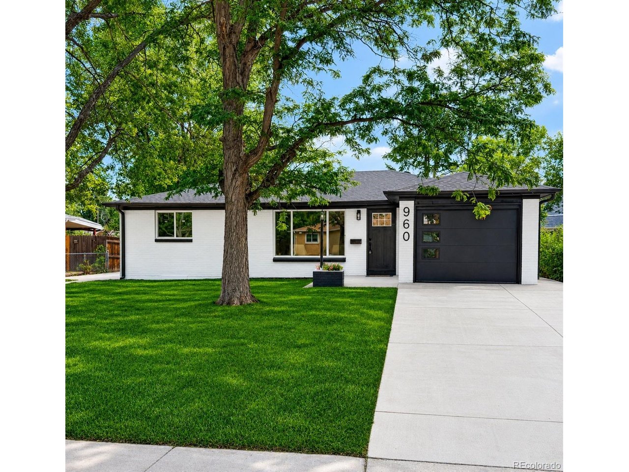 Photo of 960 E 9th Ave Broomfield CO 80020