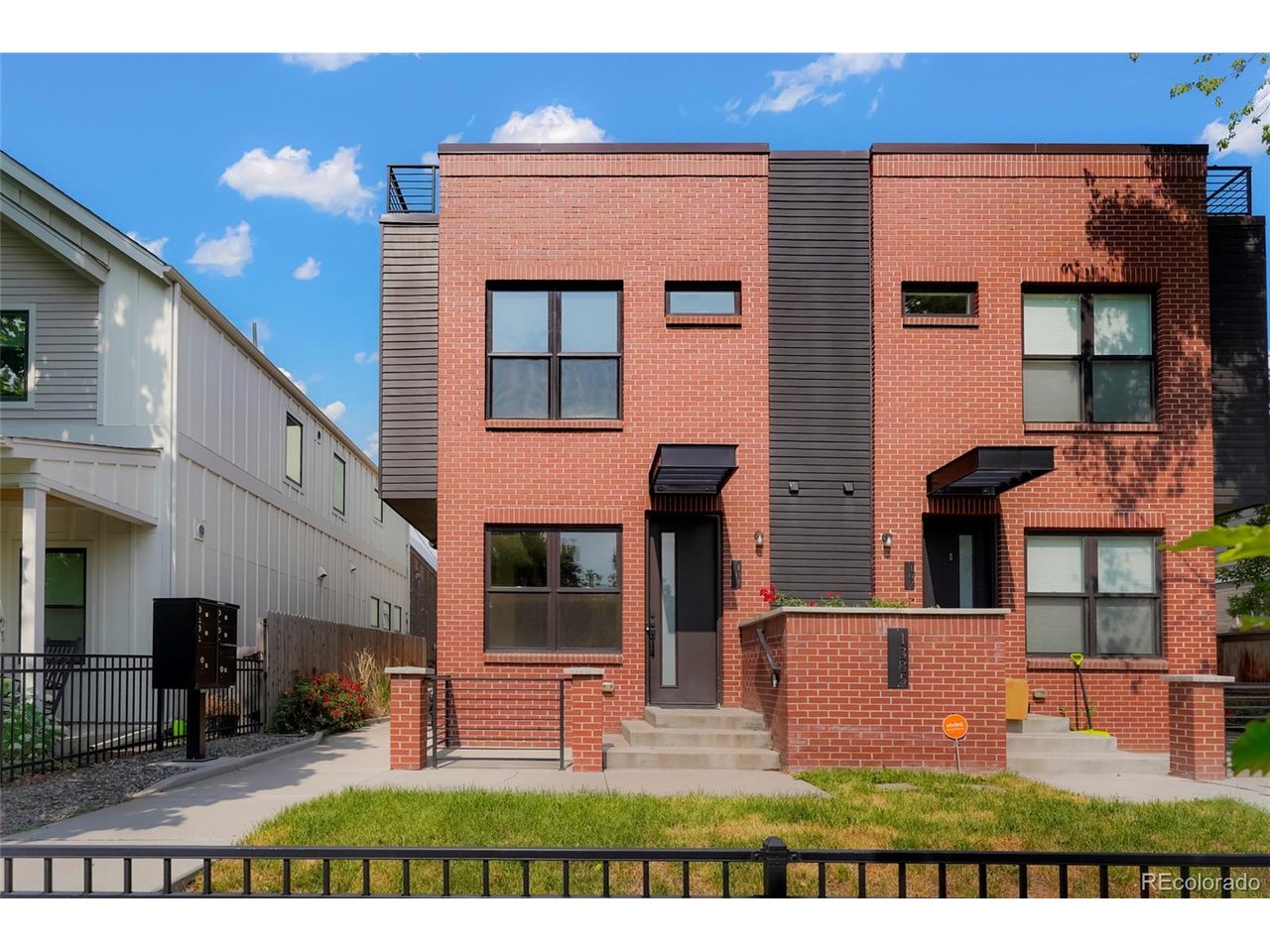 Photo of 1385 Raleigh St #101 Denver CO 80204