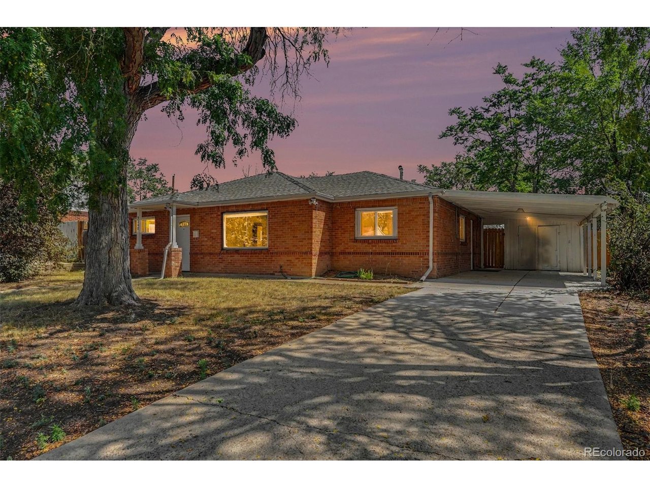 Photo of 9340 Rose Ct Denver CO 80229