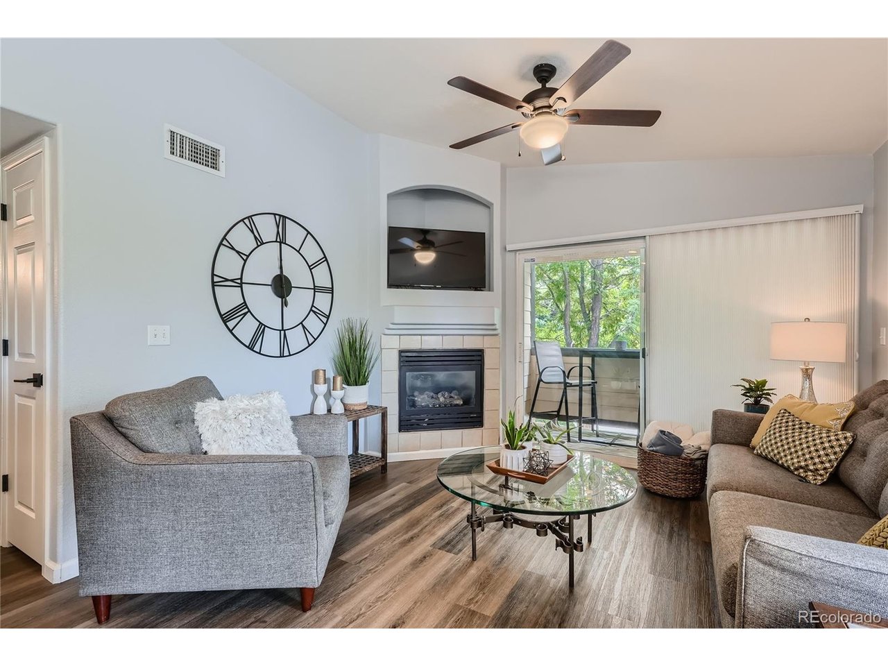 Photo of 4875 S Balsam Way #6-202 Littleton CO 80123