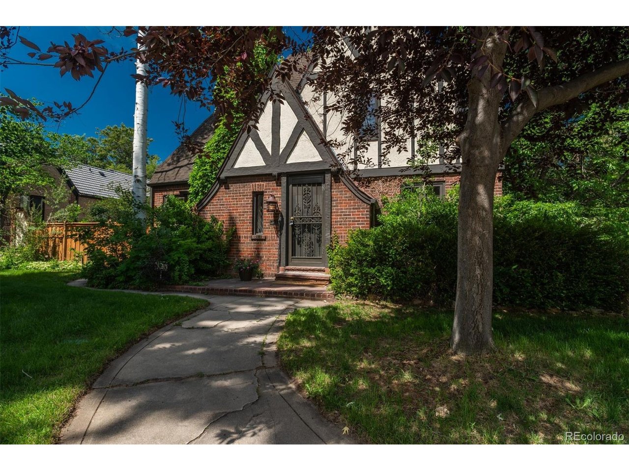 Photo of 395 Albion St Denver CO 80220