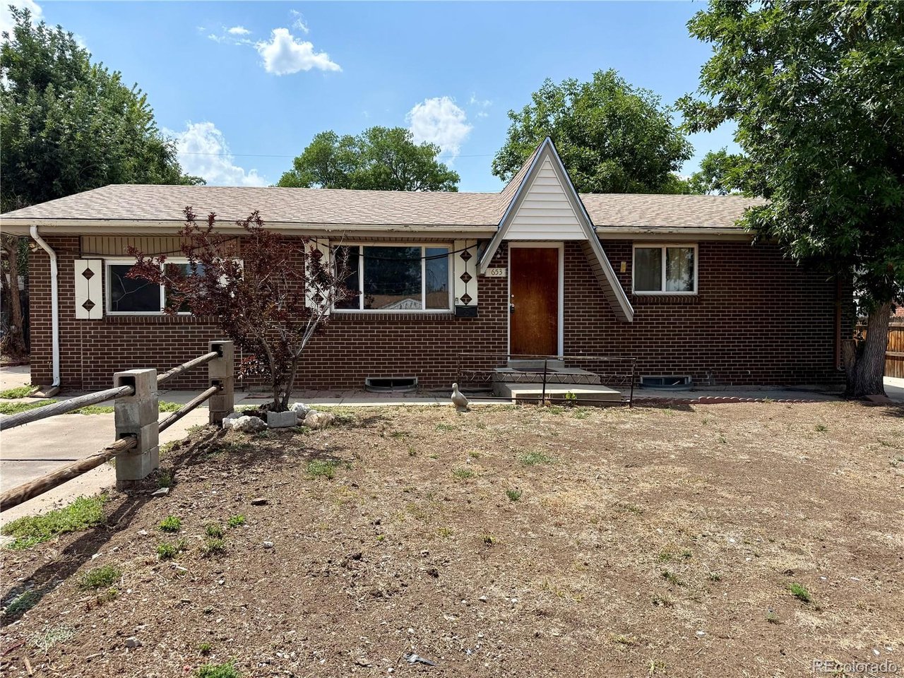 Photo of 1653 S Yukon St Denver CO 80232