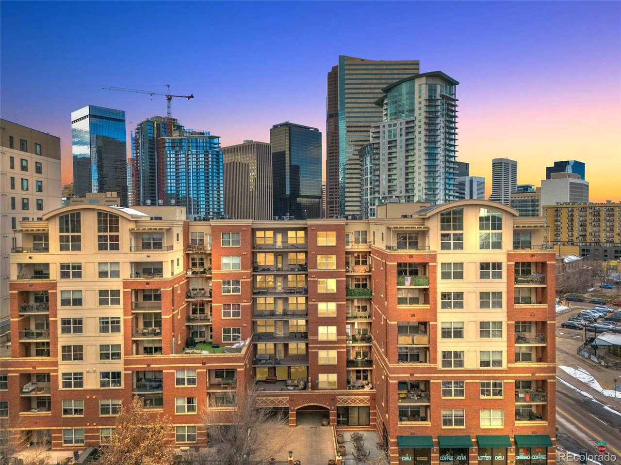 Photo of 1975 N Grant St #325 Denver CO 80203