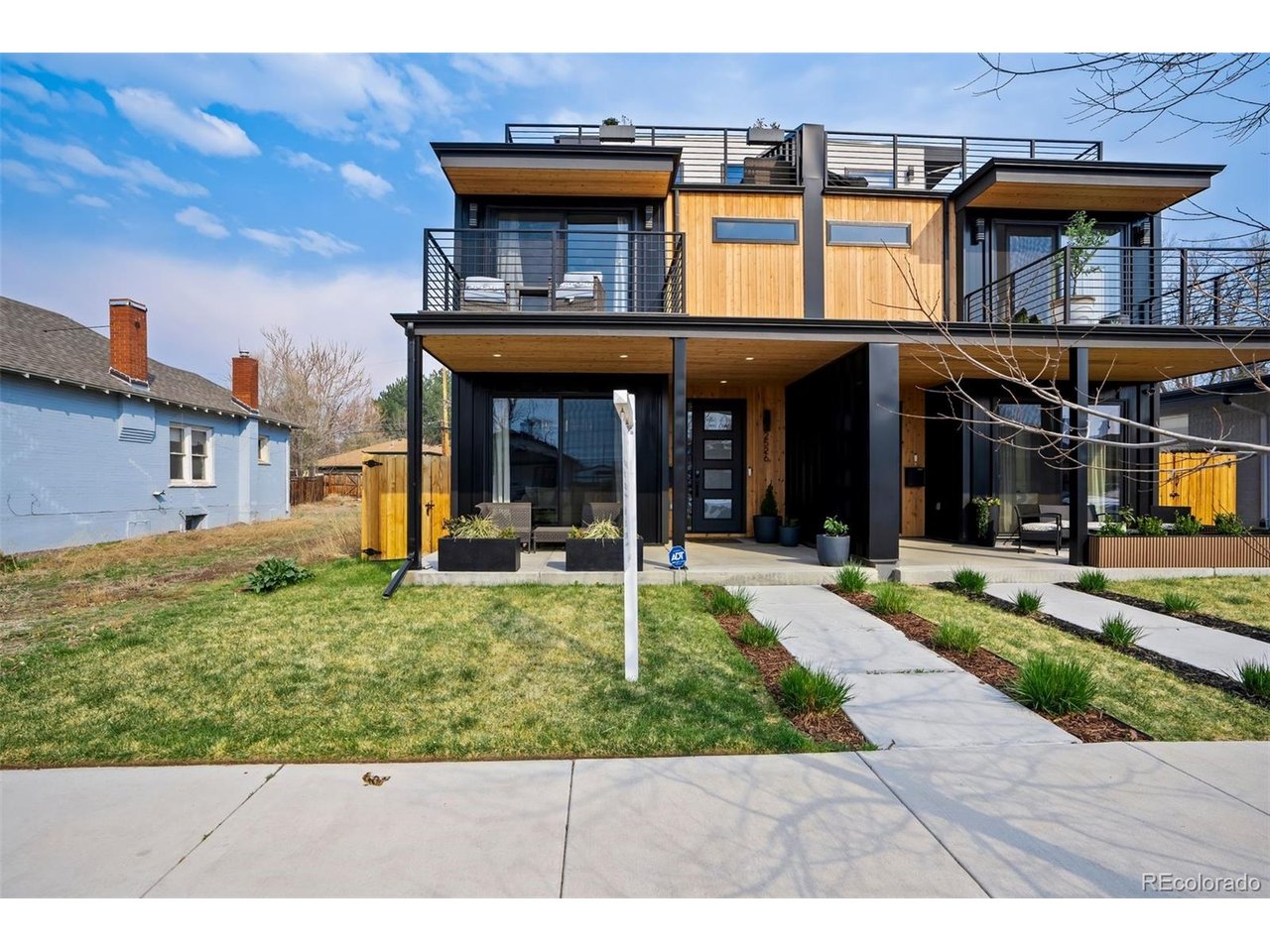 Photo of 2526 S Lincoln St Denver CO 80210