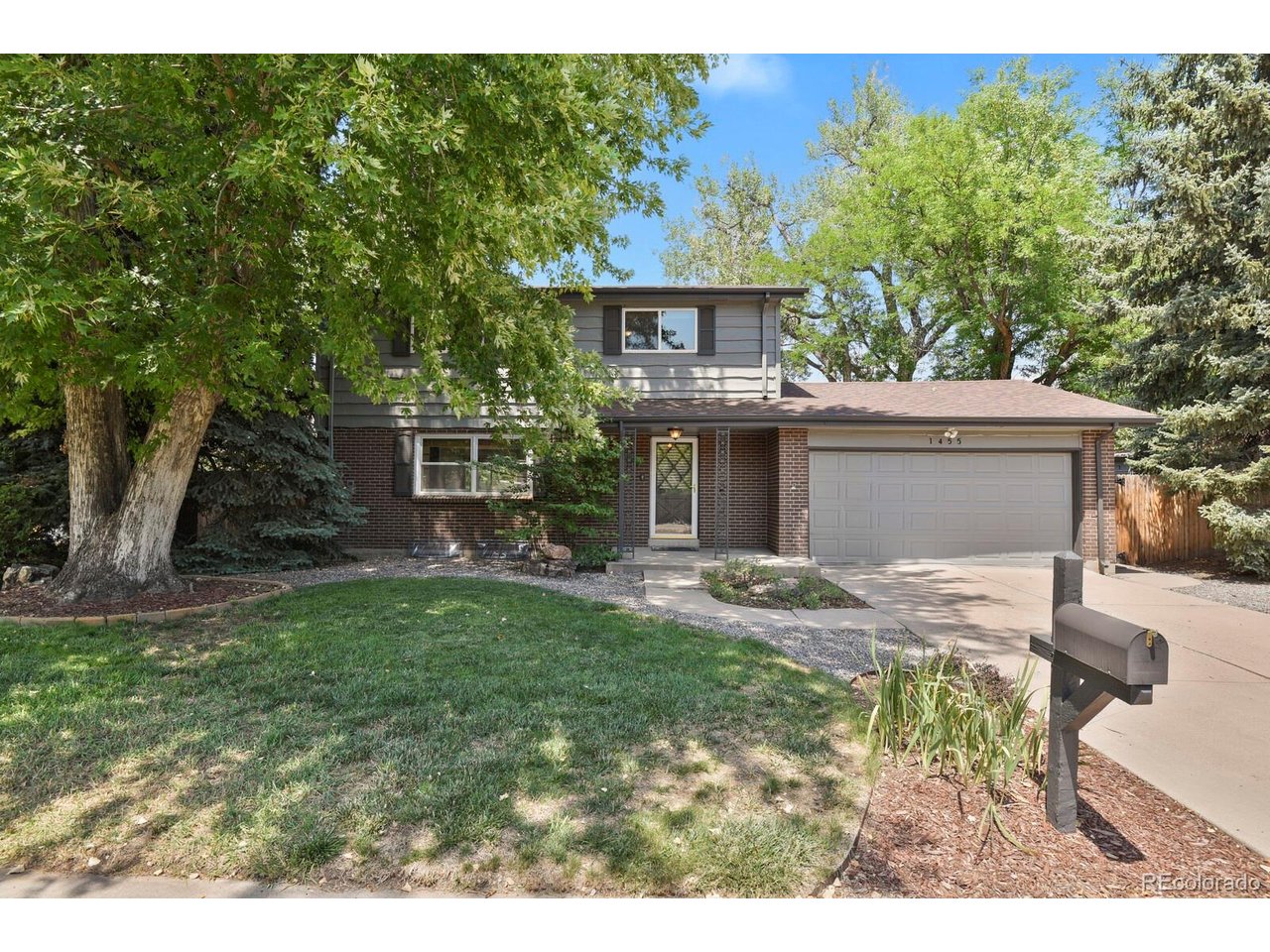 Photo of 1455 W Hinsdale Dr Littleton CO 80120
