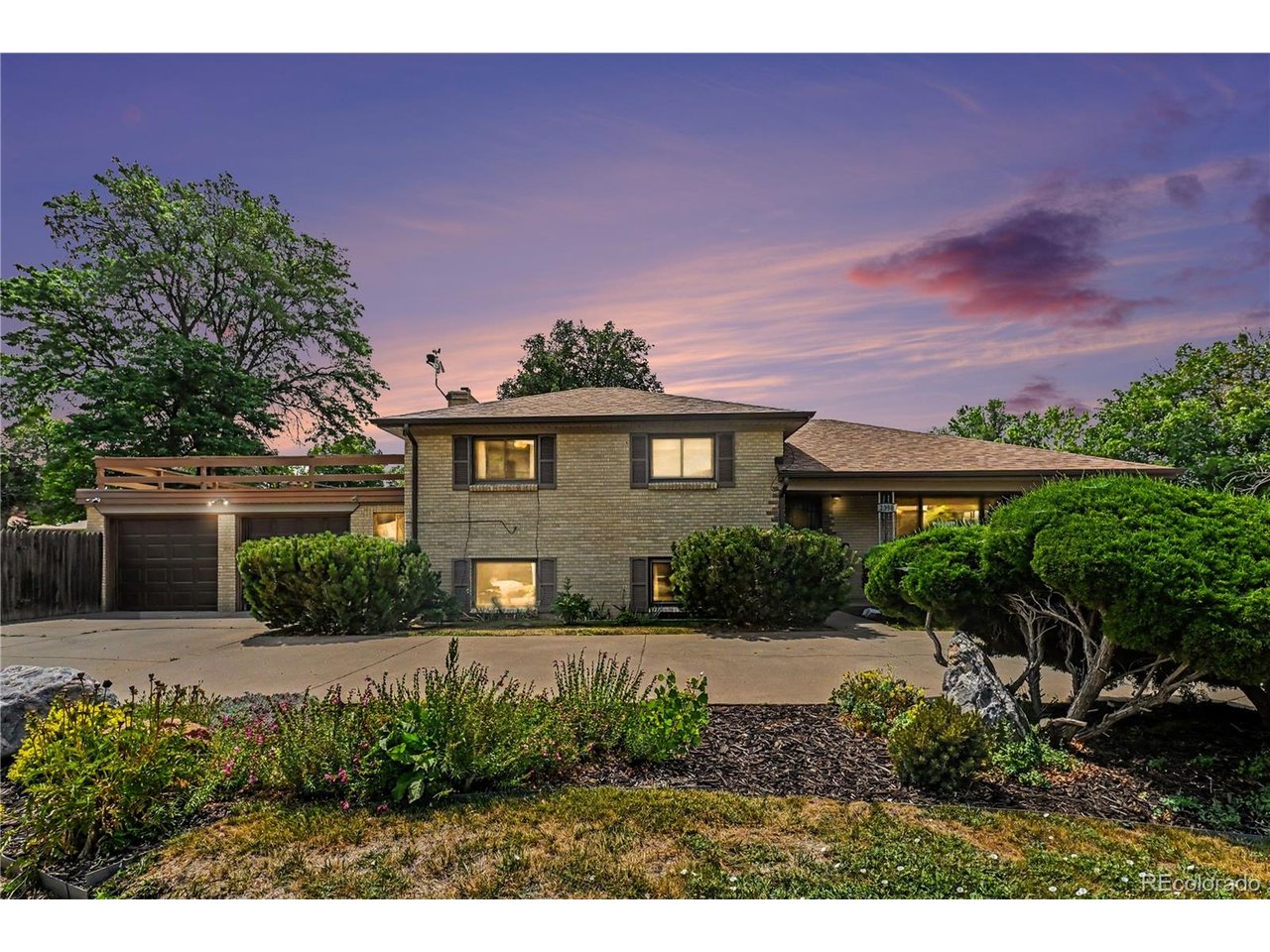 Photo of 2398 Oakland St Aurora CO 80010