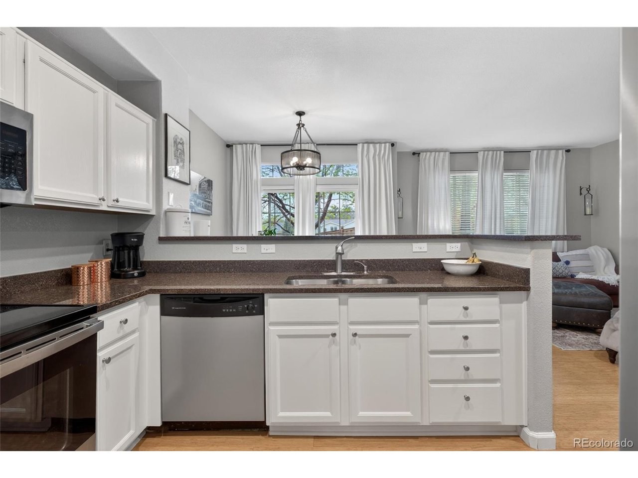 Photo of 8569 S Upham Way Littleton CO 80128