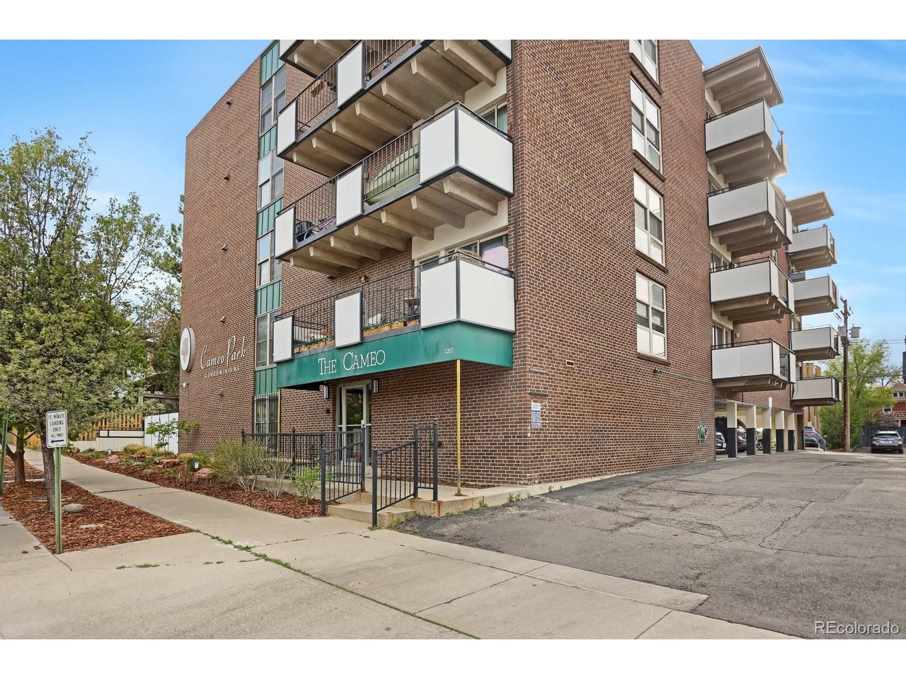 Photo of 1265 Elizabeth St #207 Denver CO 80206