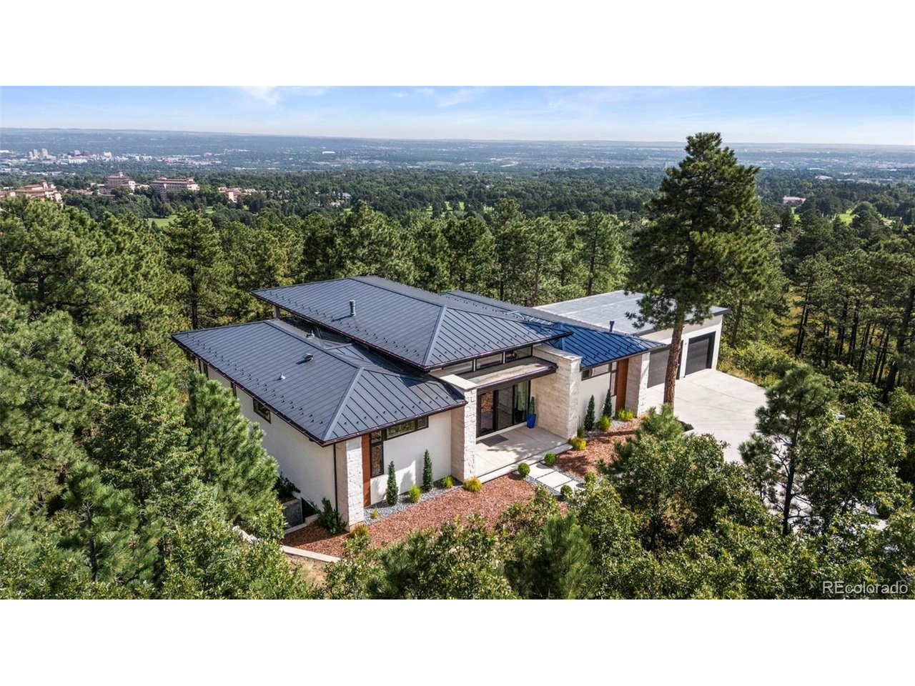 Photo of 17 Midland Rd Colorado Springs CO 80906