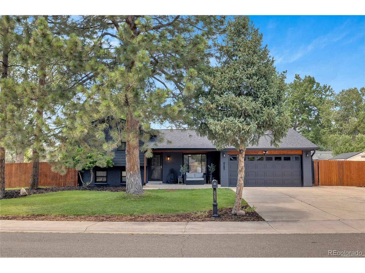 Photo of 6383 S Depew Ct Littleton CO 80123