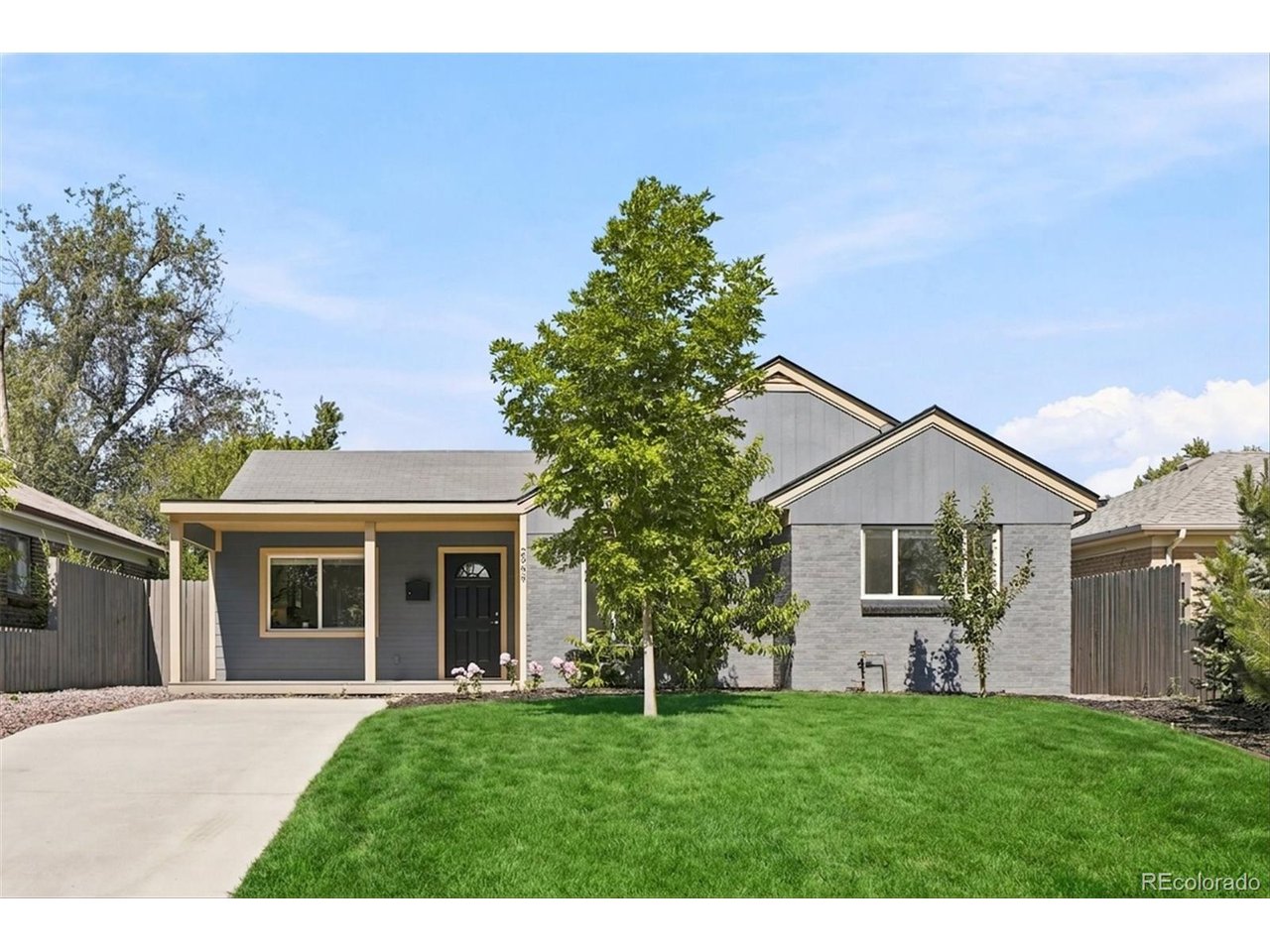 Photo of 2985 Eudora St Denver CO 80207