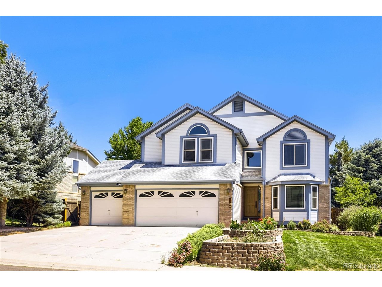 Photo of 1189 Ridgeview Cir Broomfield CO 80020