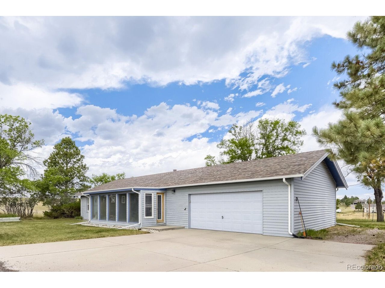 Photo of 1051 Pawnee Pkwy Elizabeth CO 80107