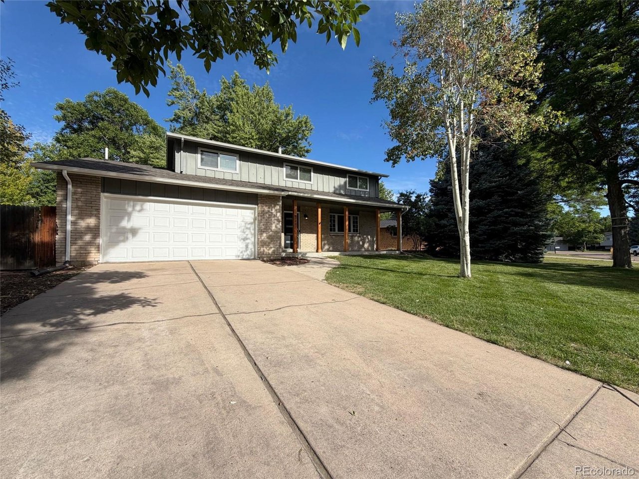 Photo of 7447 S Ames Ct Littleton CO 80128