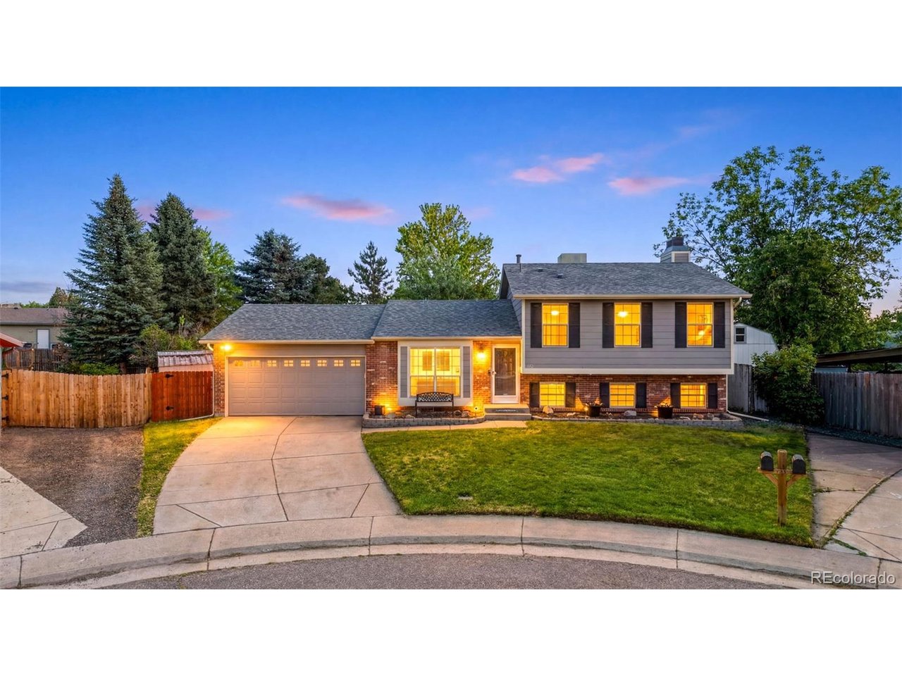 Photo of 8102 S Everett St Littleton CO 80128