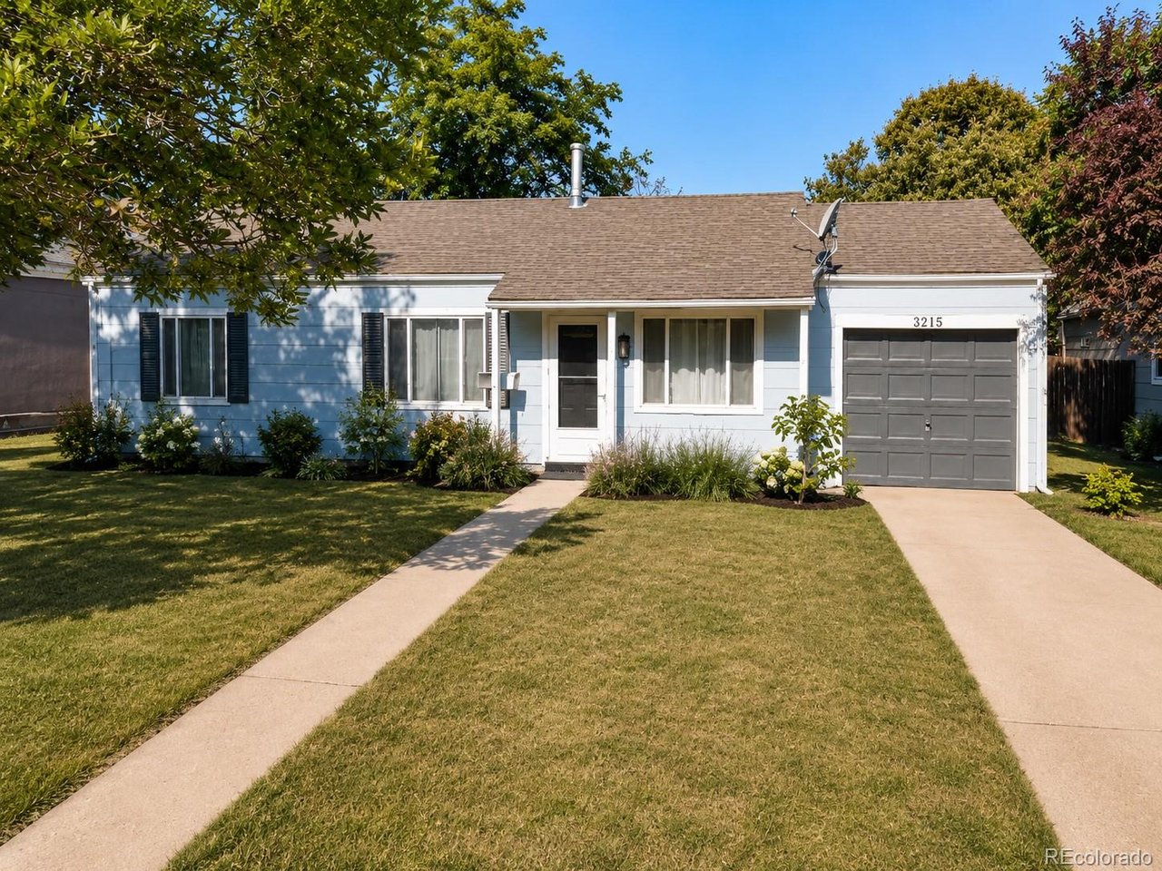 Photo of 3215 S Forest St Denver CO 80222