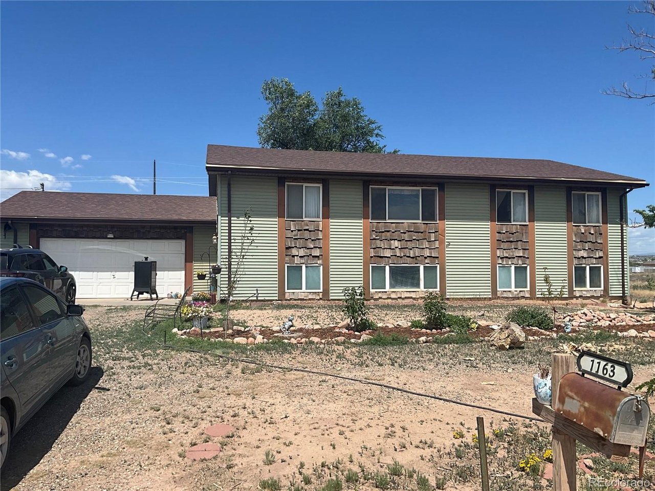 Photo of 1163 N Kirkwood Dr Pueblo CO 81007
