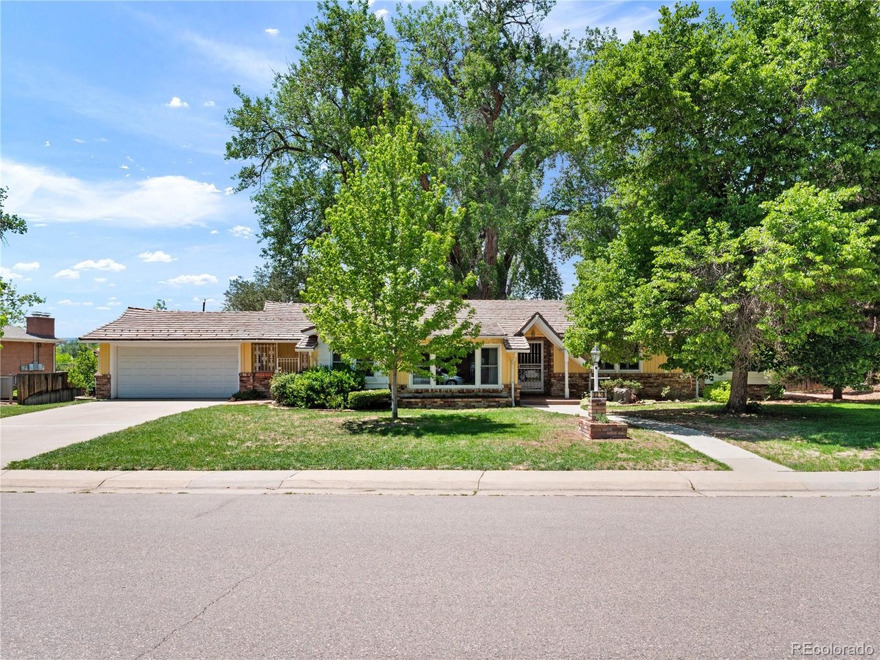 Photo of 2250 Crabtree Dr Greenwood Village CO 80121