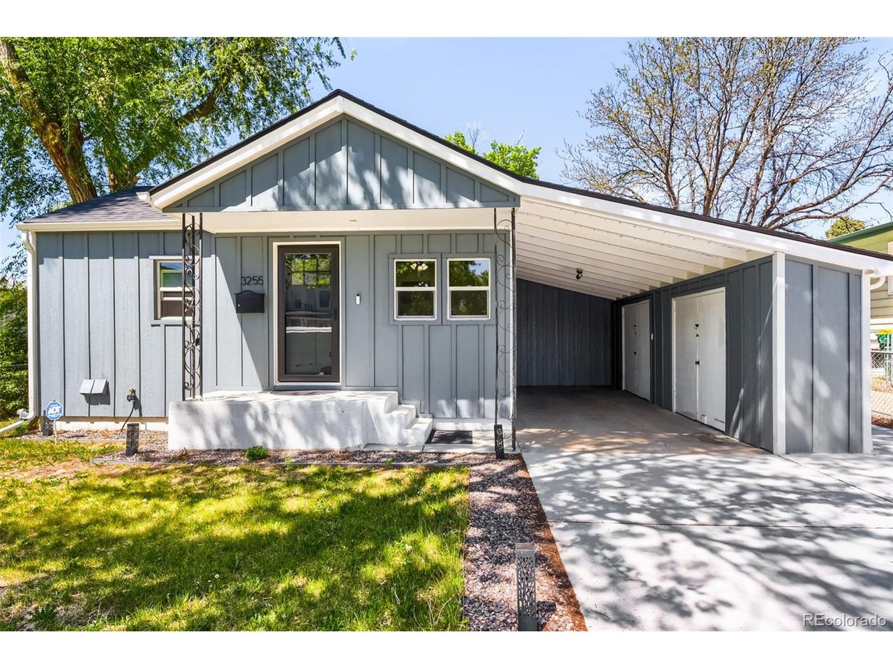 Photo of 3255 S Corona St Englewood CO 80113