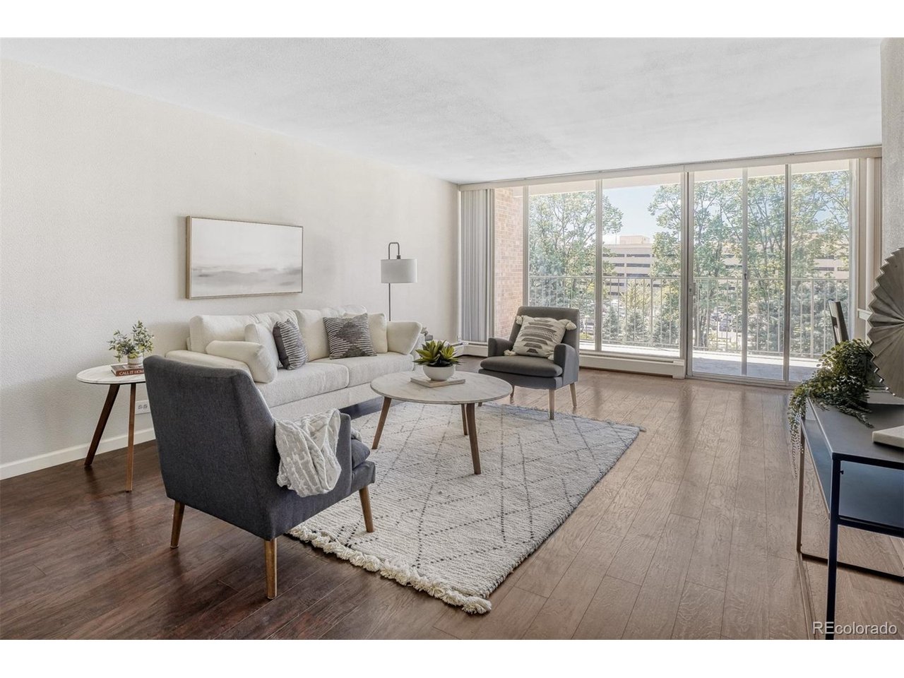 Photo of 955 Eudora St #407E Denver CO 80220