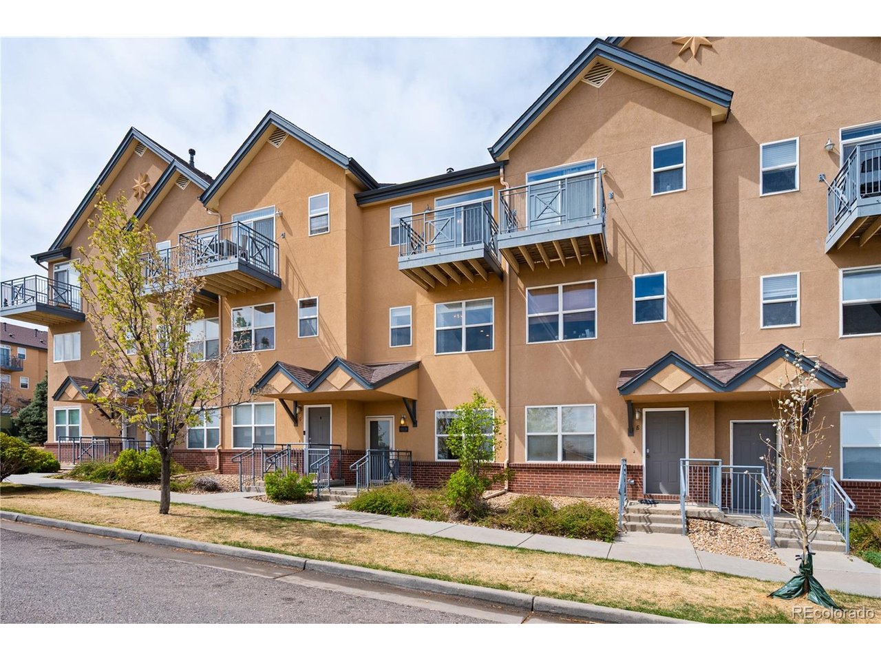 Photo of 621 S Fairplay St #D Aurora CO 80012