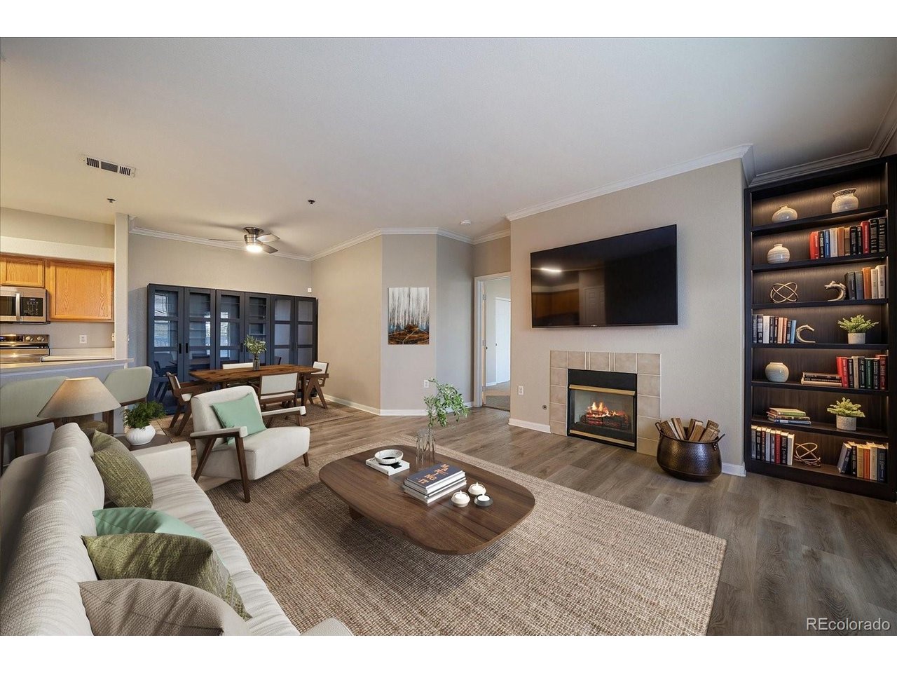 Photo of 6017 Castlegate Dr #F17 Castle Rock CO 80108