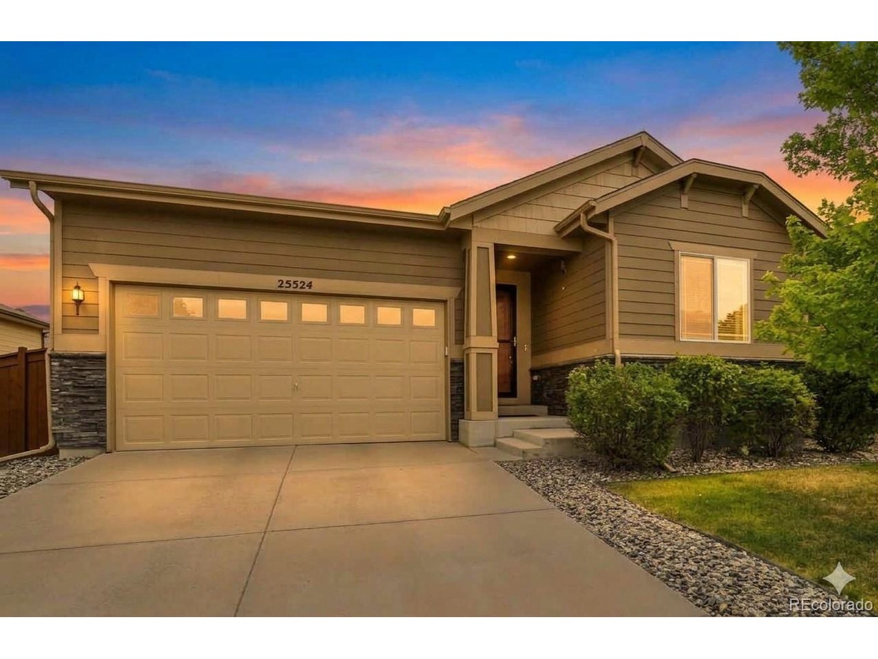 Photo of 25524 E Byers Dr Aurora CO 80018