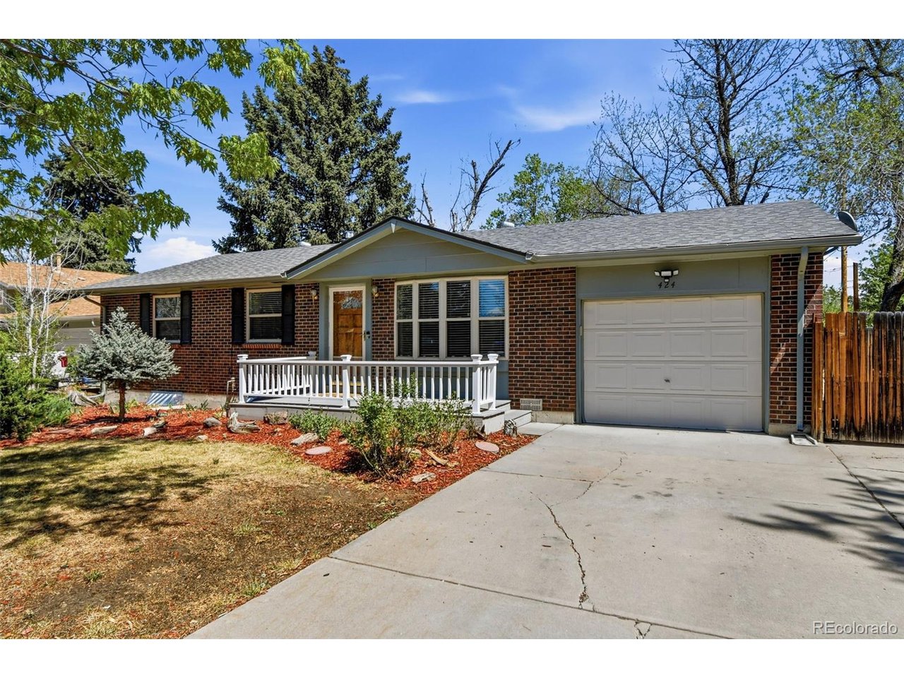 Photo of 424 S Uvalda Cir Aurora CO 80012
