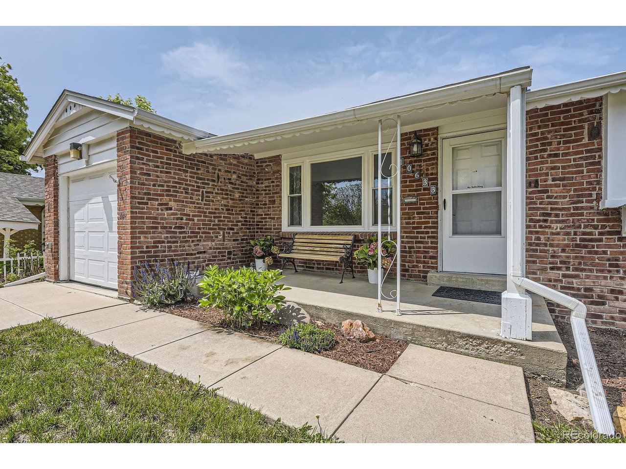Photo of 10633 E 6th Pl Aurora CO 80010