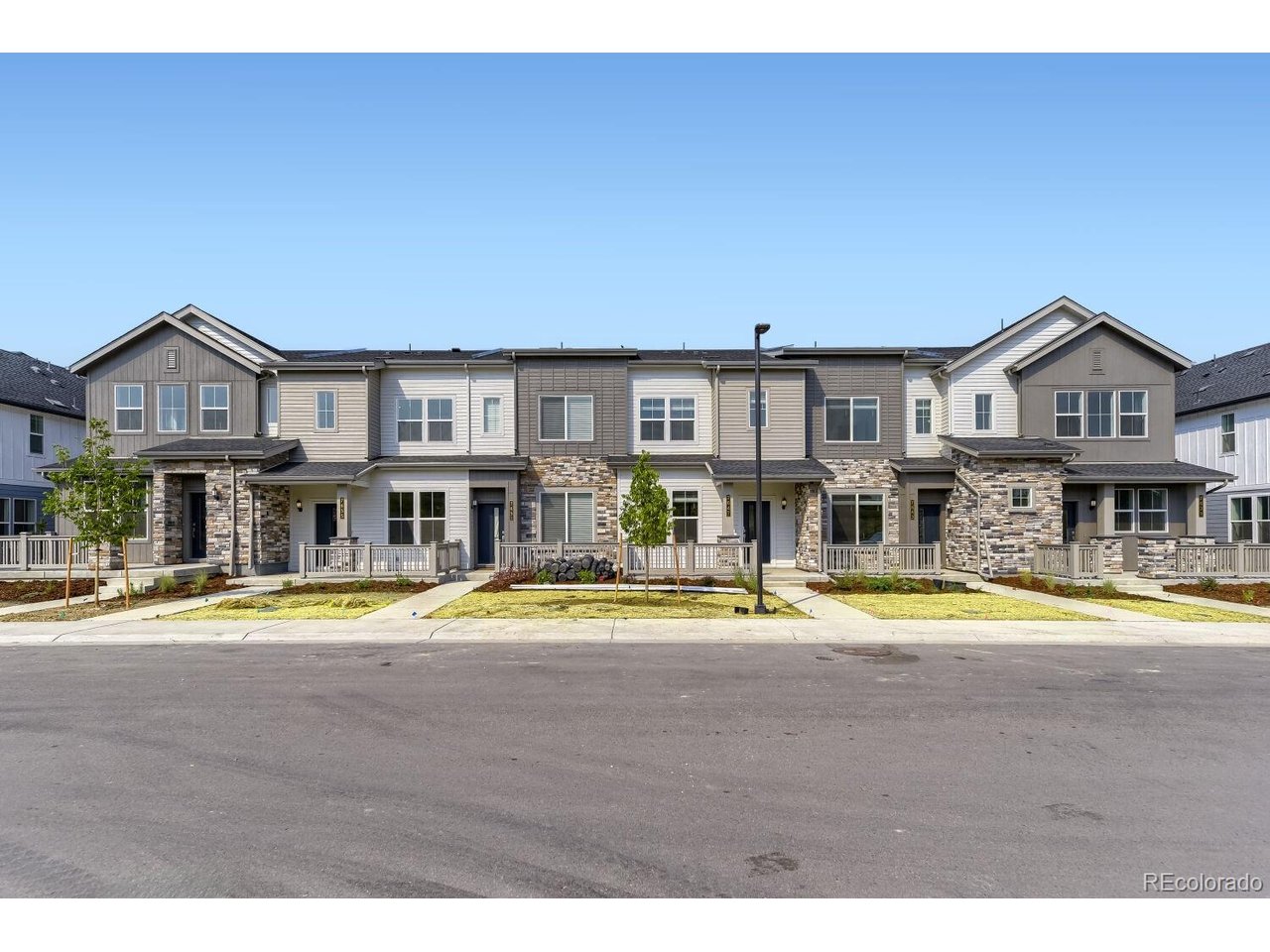 Photo of 7655 S Mobile Way Centennial CO 80016
