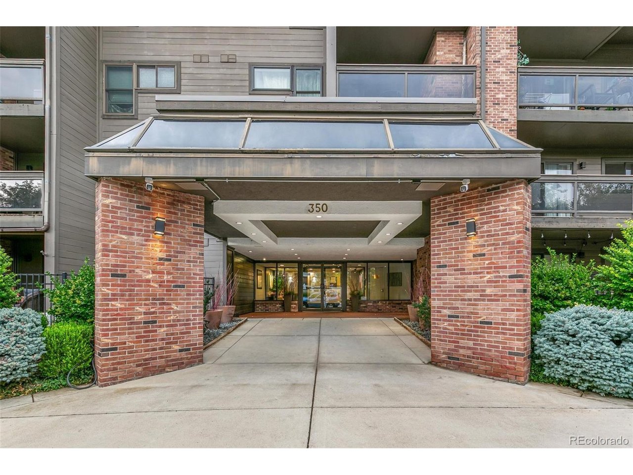 Photo of 350 Detroit St #403 Denver CO 80206